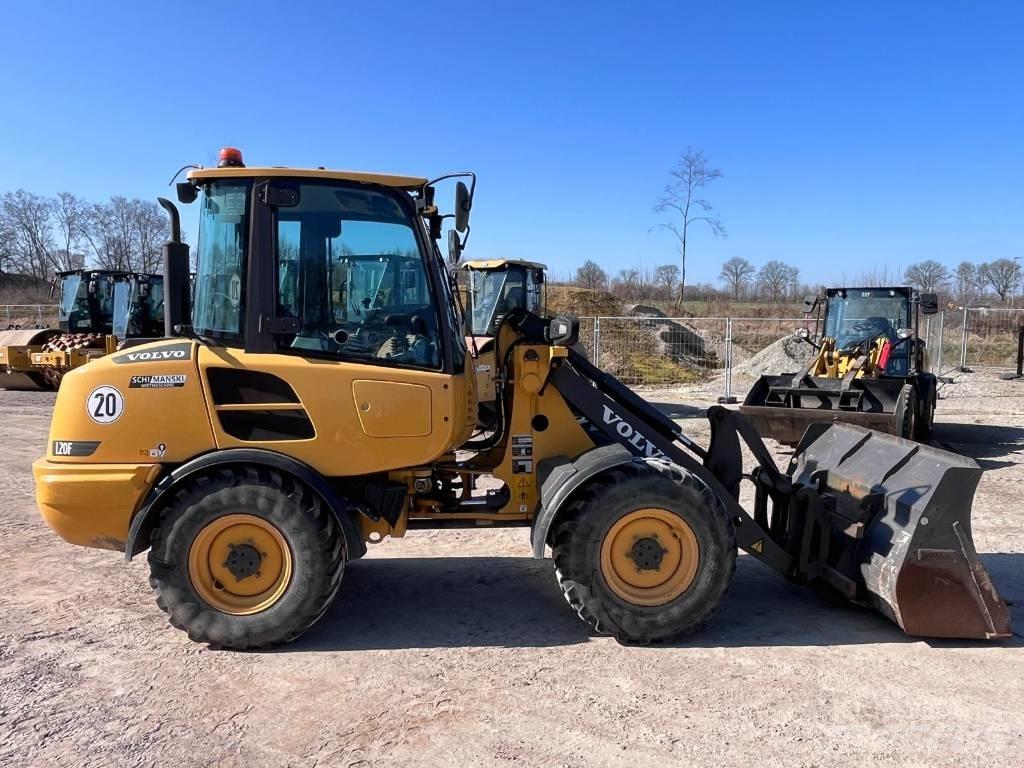 Volvo L 20 F  휠로우더