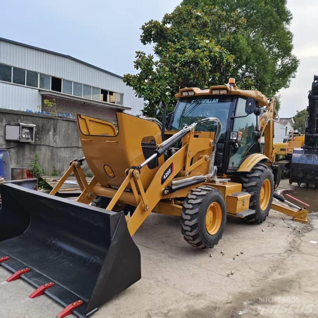 CAT 420 F 백호로더