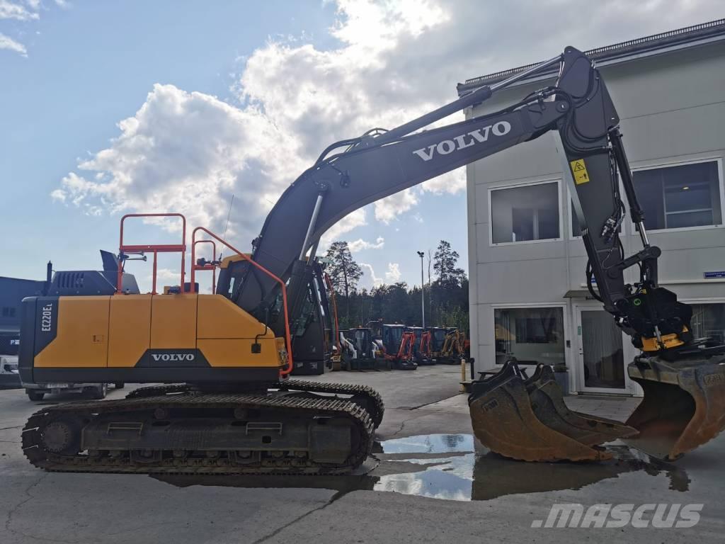 Volvo EC 220 EL 대형 굴삭기 29톤 이상