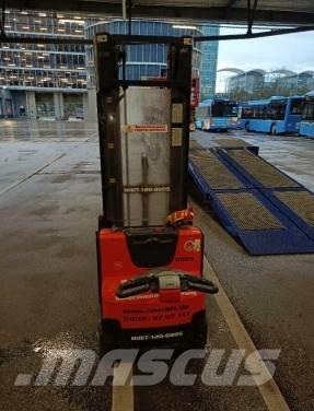 Toyota BT SWE 120 L 핸드 파레트 스태커
