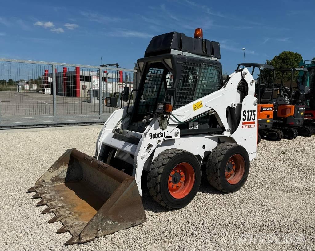 Bobcat S 175  스키드로더