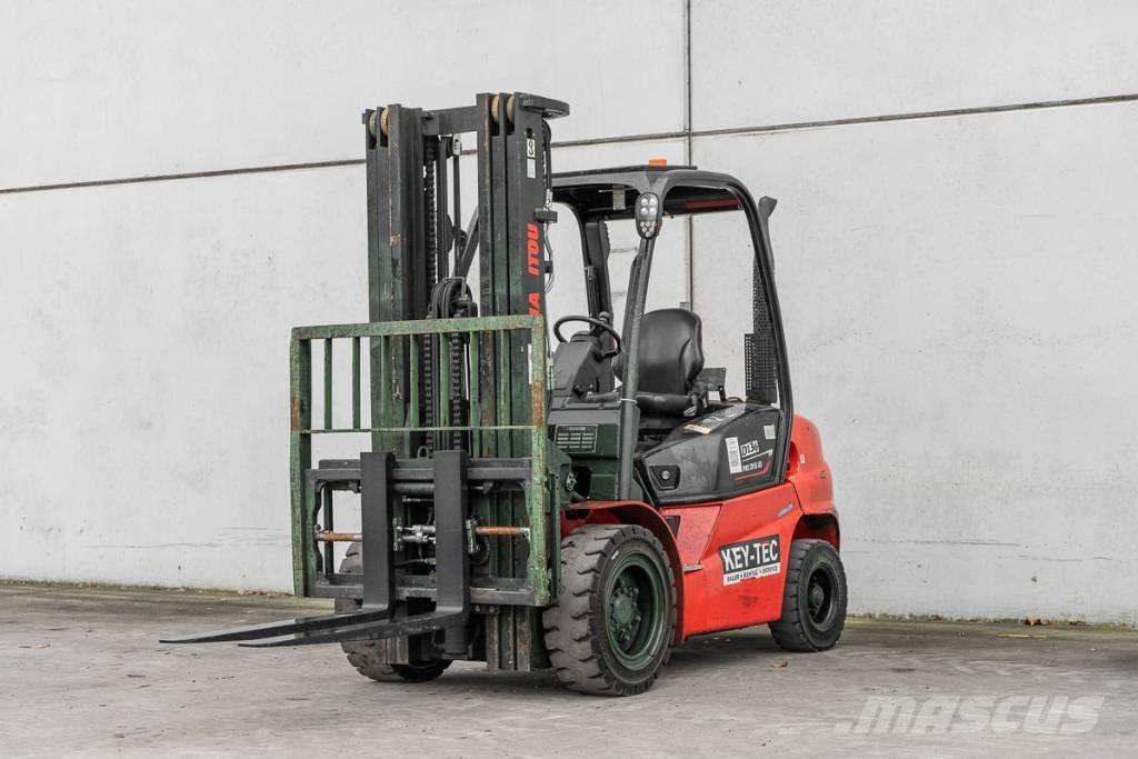 Manitou MI 35 D 디젤 지게차