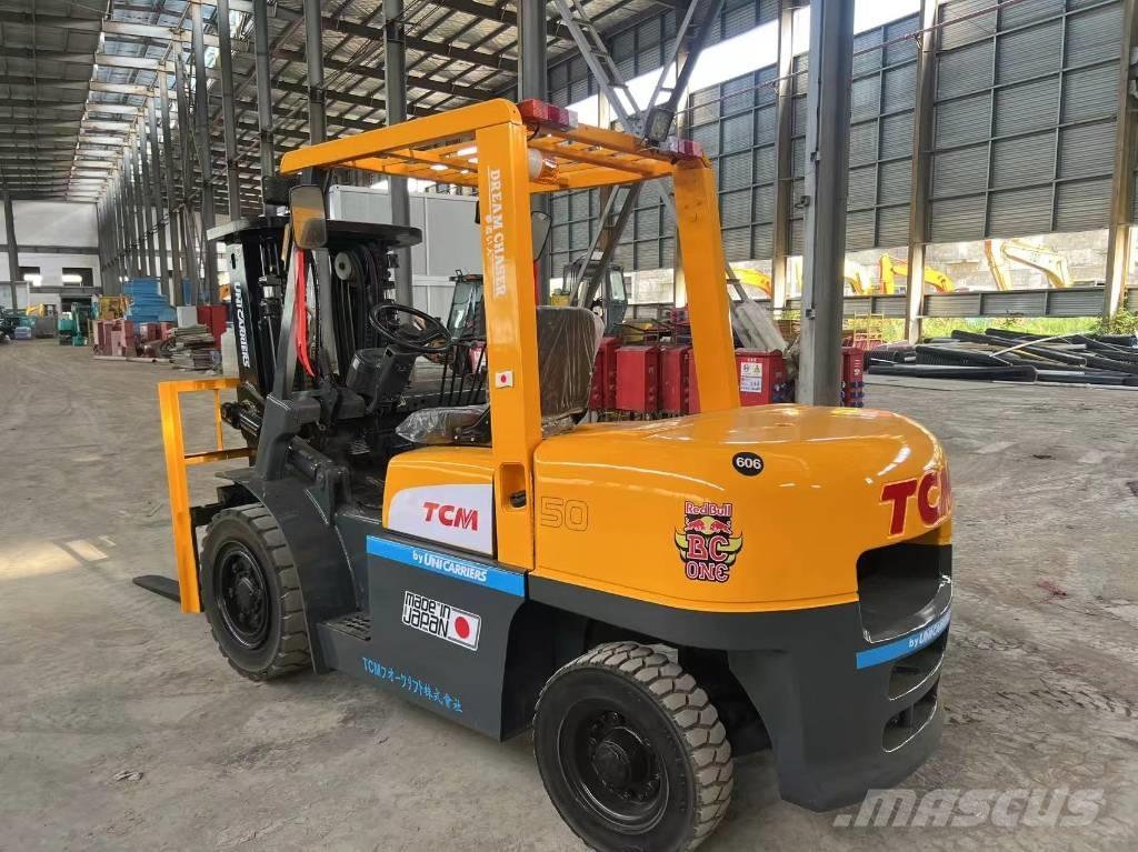 TCM 5t 디젤 지게차