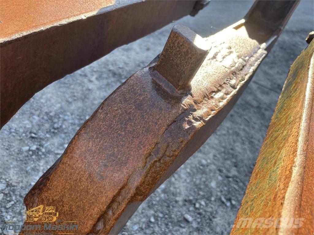 Valmet 840 기타 구성품