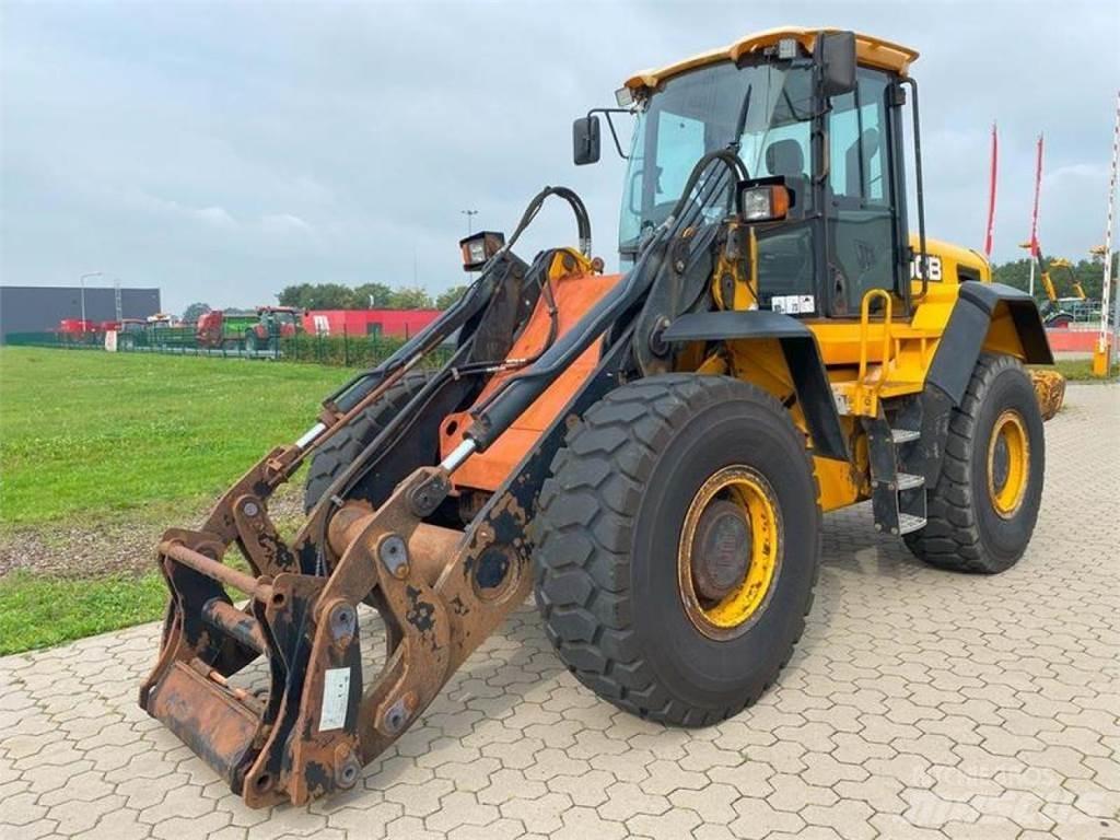 JCB 426E AGRI HT  휠로우더