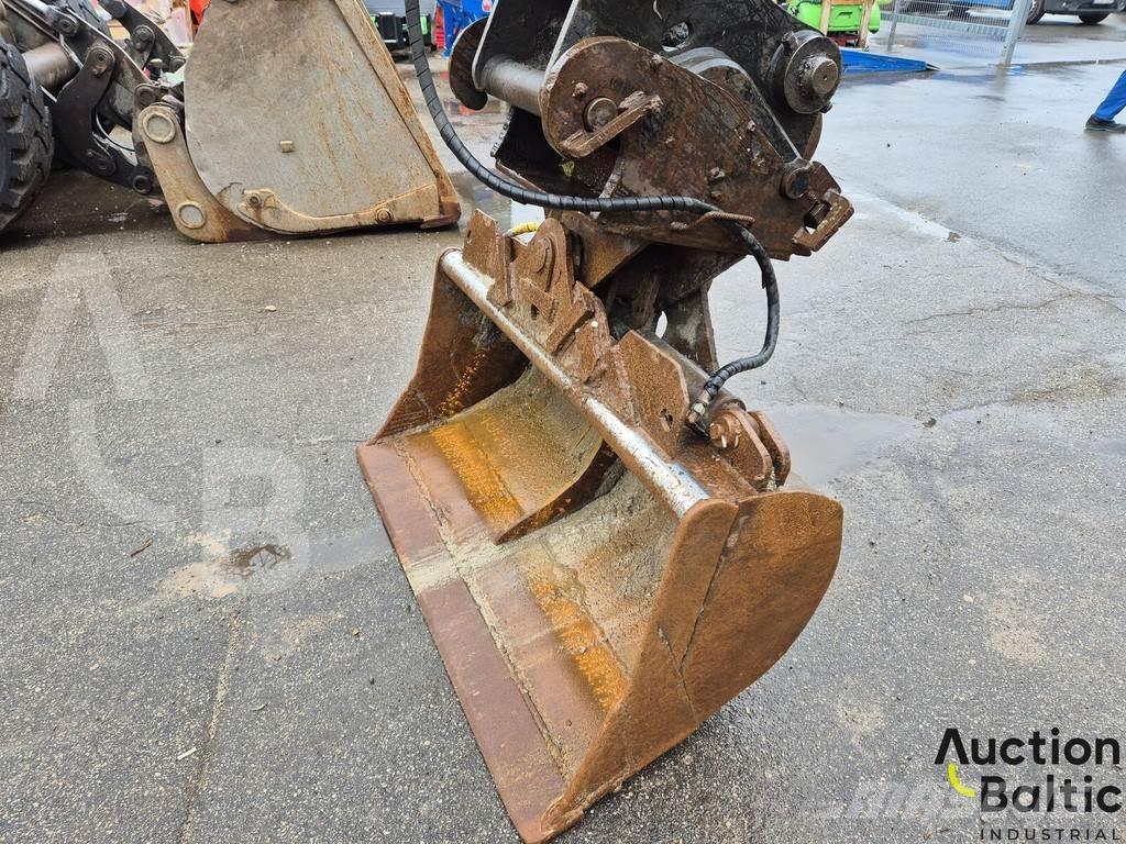 CAT M 315 D  휠 굴삭기