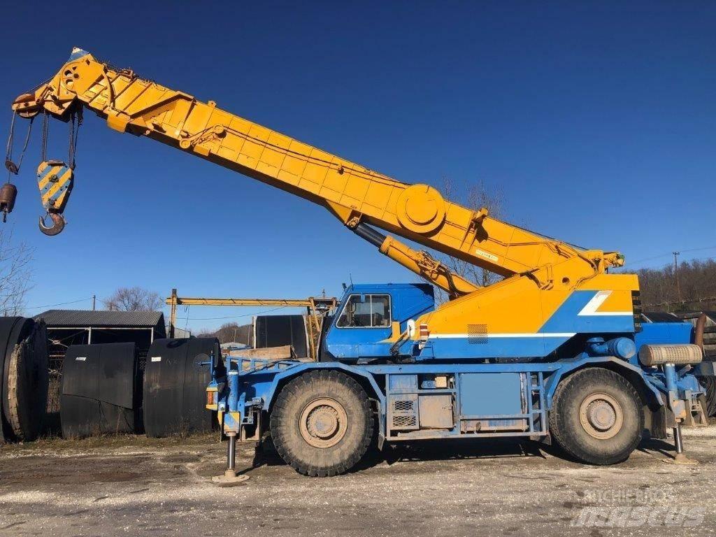 Kobelco RK 450 R/T 크레인