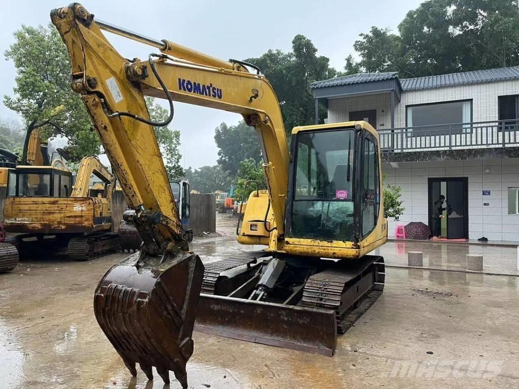 Komatsu PC 60-7 소형 굴삭기 7톤 미만