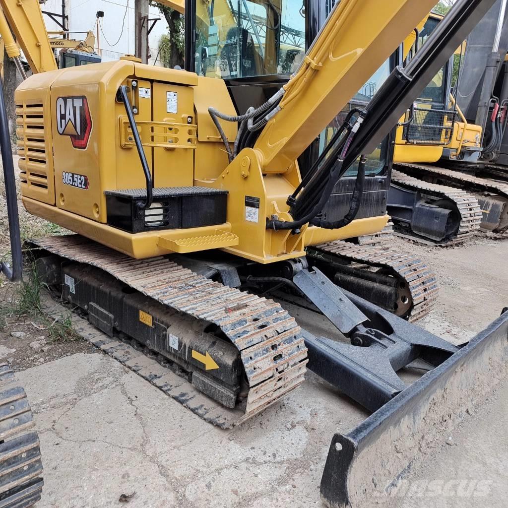 CAT 305.5 E2 대형 굴삭기 29톤 이상