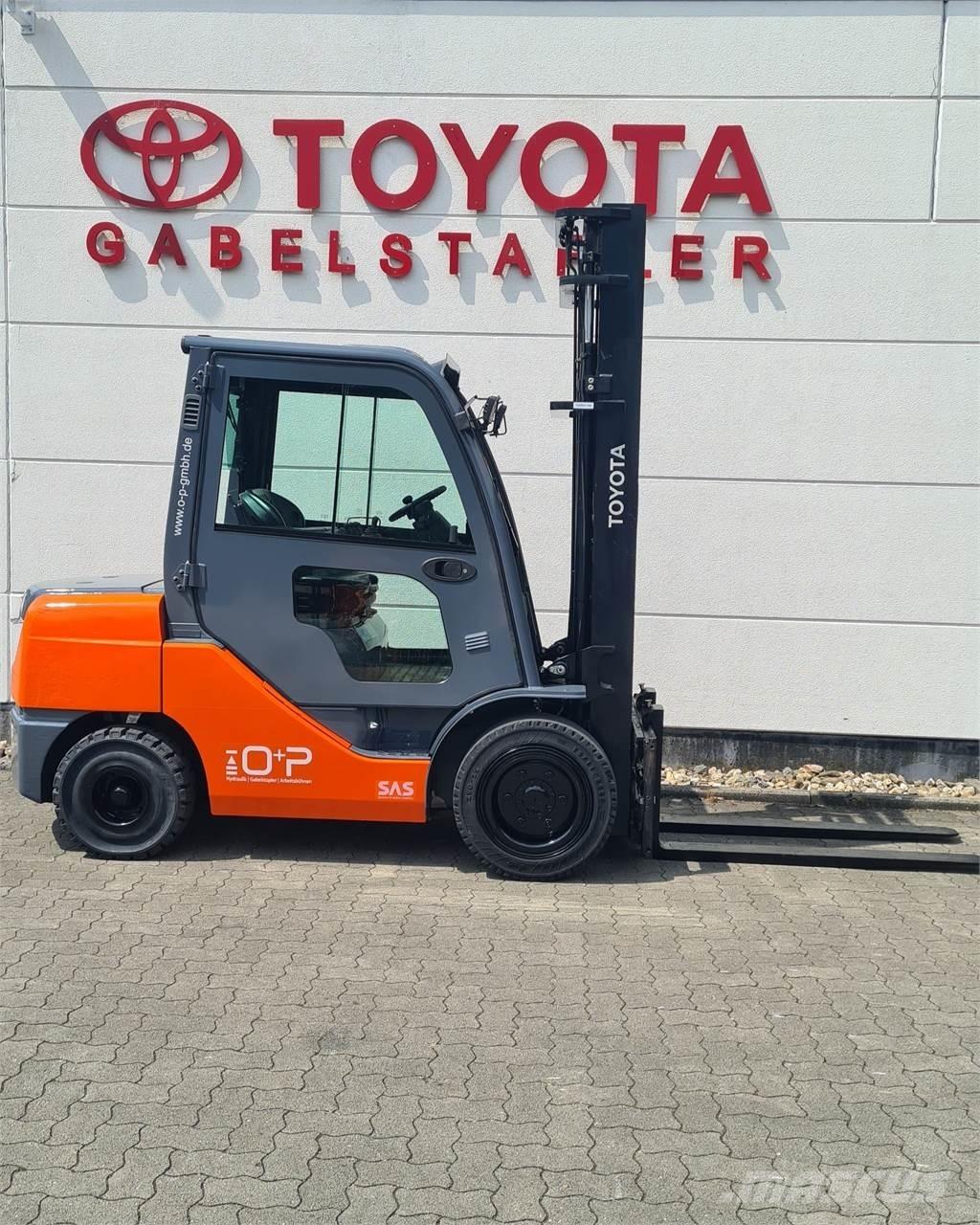 Toyota 02-8FDJF35 디젤 지게차