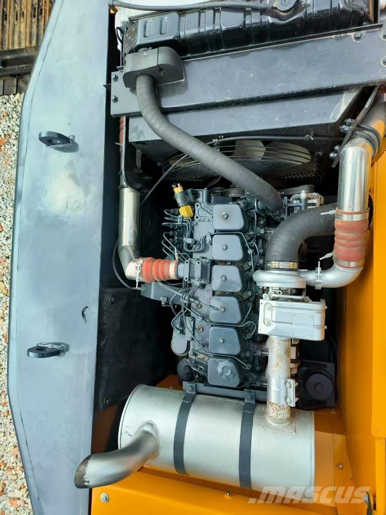 Hyundai HX220HD 중형굴삭기 7톤-28톤