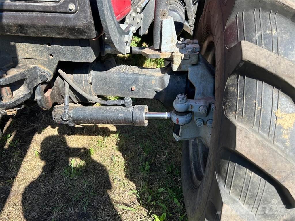 Belarus MTS 820 + FL 트랙터