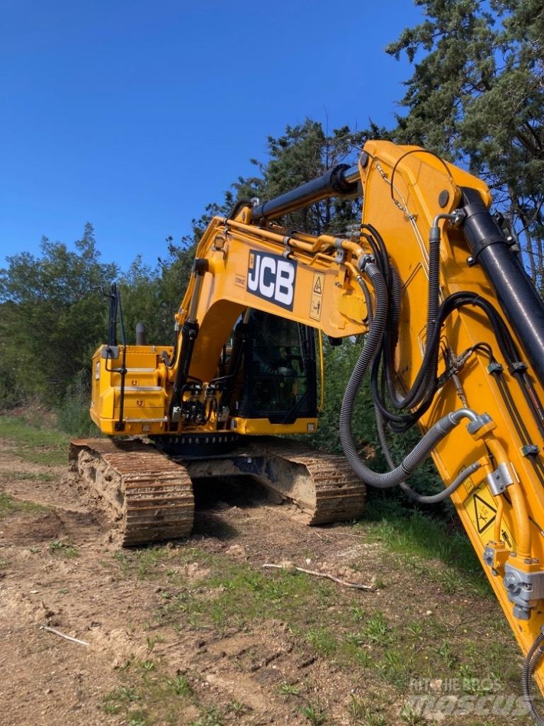 JCB JS 220 X 대형 굴삭기 29톤 이상