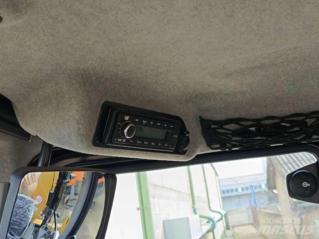 CAT 444 HRC 백호로더