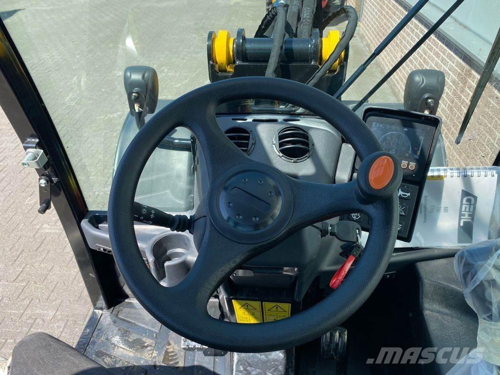 Gehl AL650  휠로우더