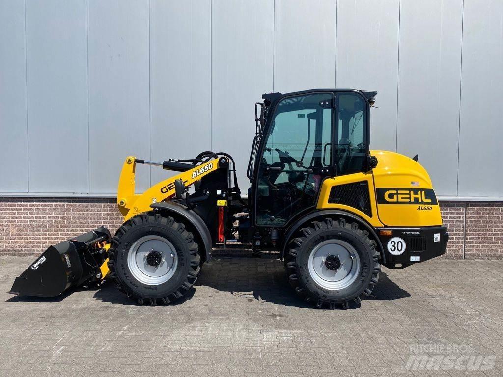 Gehl AL650  휠로우더