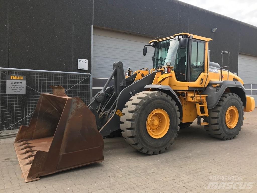 Volvo L110H  휠로우더