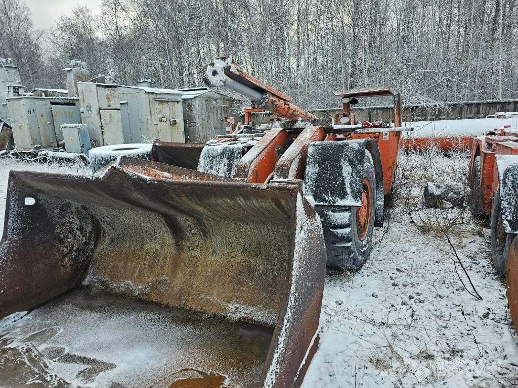 Sandvik Toro 301 D 지하 광산용 로더