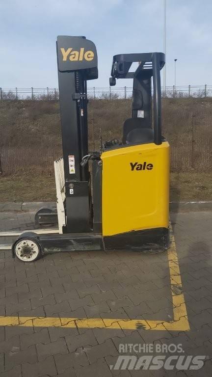 Yale MR14 리치 트럭