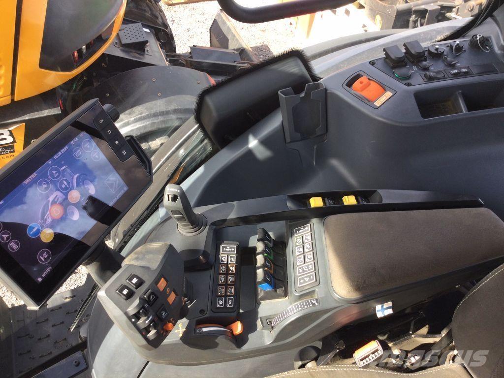 Valtra Q265 트랙터