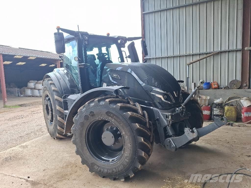 Valtra Q265 트랙터