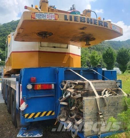 Liebherr LTM 1120 A/T 크레인