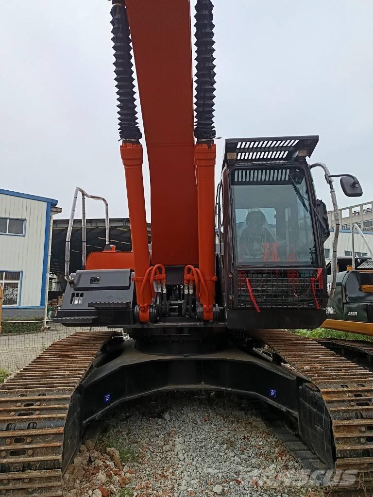 Hitachi ZX 350 H 대형 굴삭기 29톤 이상
