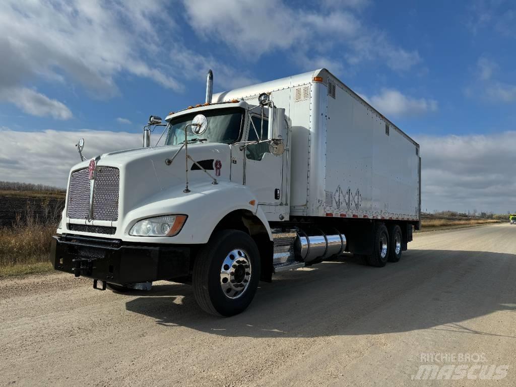 Kenworth T 440 탑차 트럭