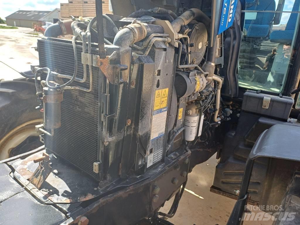 New Holland T6.140AC 트랙터