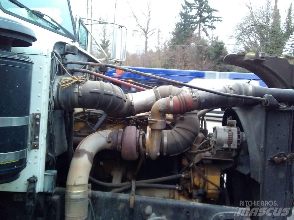 Peterbilt 377 트랙터 유닛