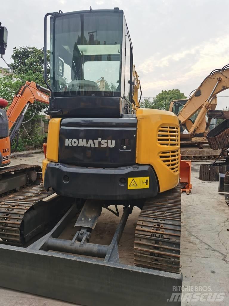 Komatsu PC 55 MR-2 소형 굴삭기 7톤 미만