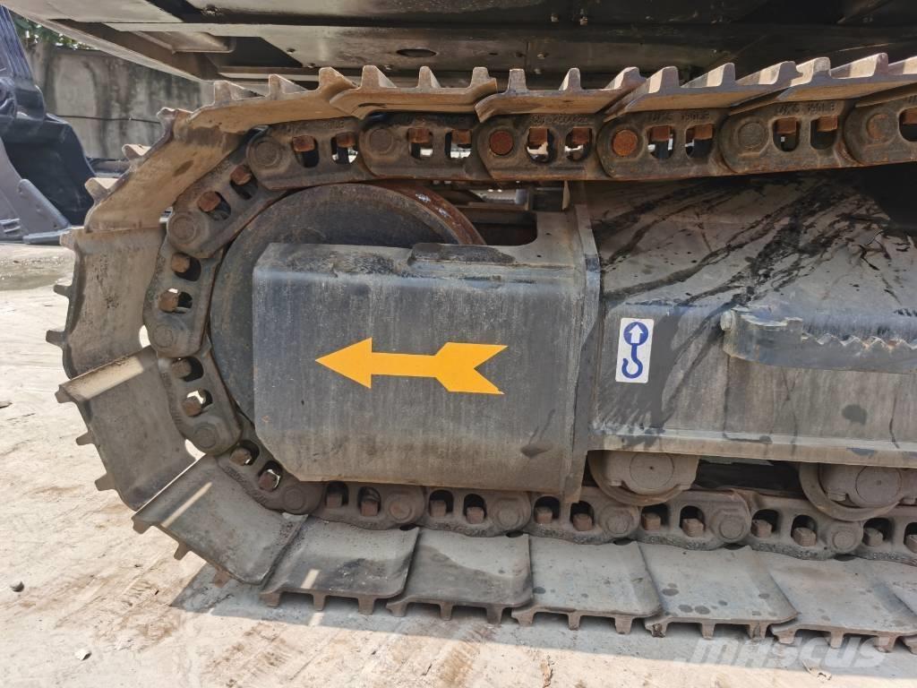 Volvo EC 220 대형 굴삭기 29톤 이상