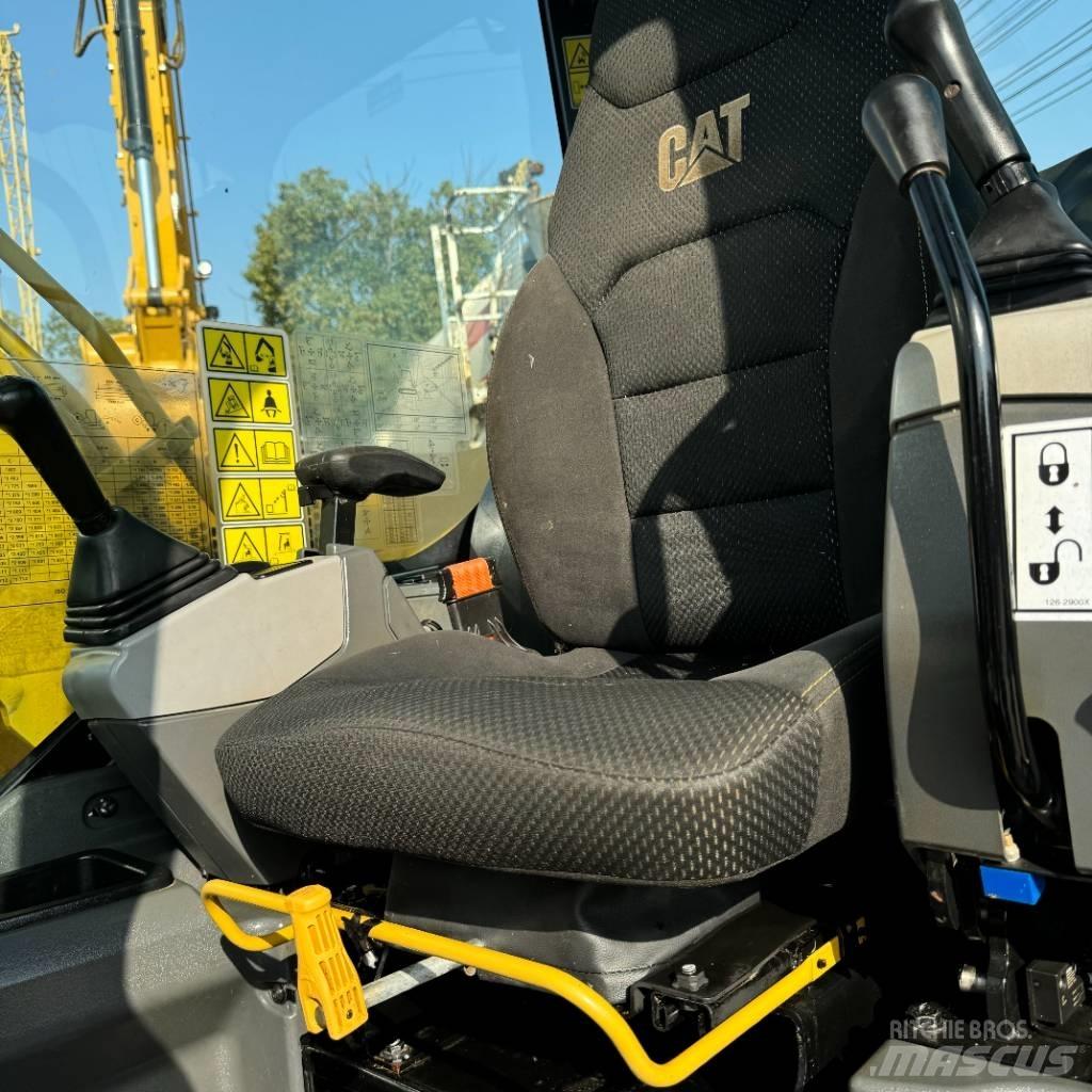 CAT 310 대형 굴삭기 29톤 이상