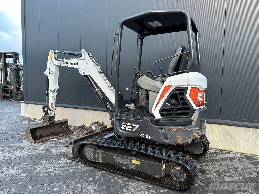 Bobcat E27 소형 굴삭기 7톤 미만