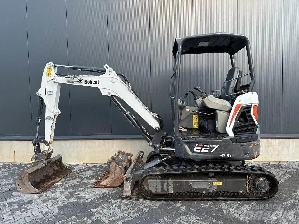 Bobcat E27 소형 굴삭기 7톤 미만