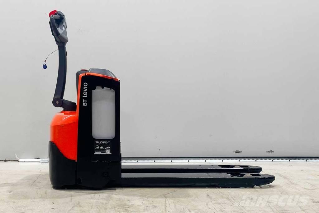 Toyota LWE 200 경량 리프터