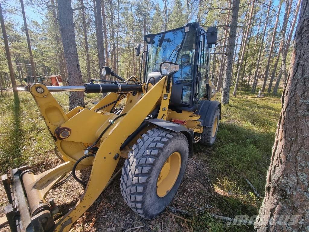 CAT 908M -2015  휠로우더
