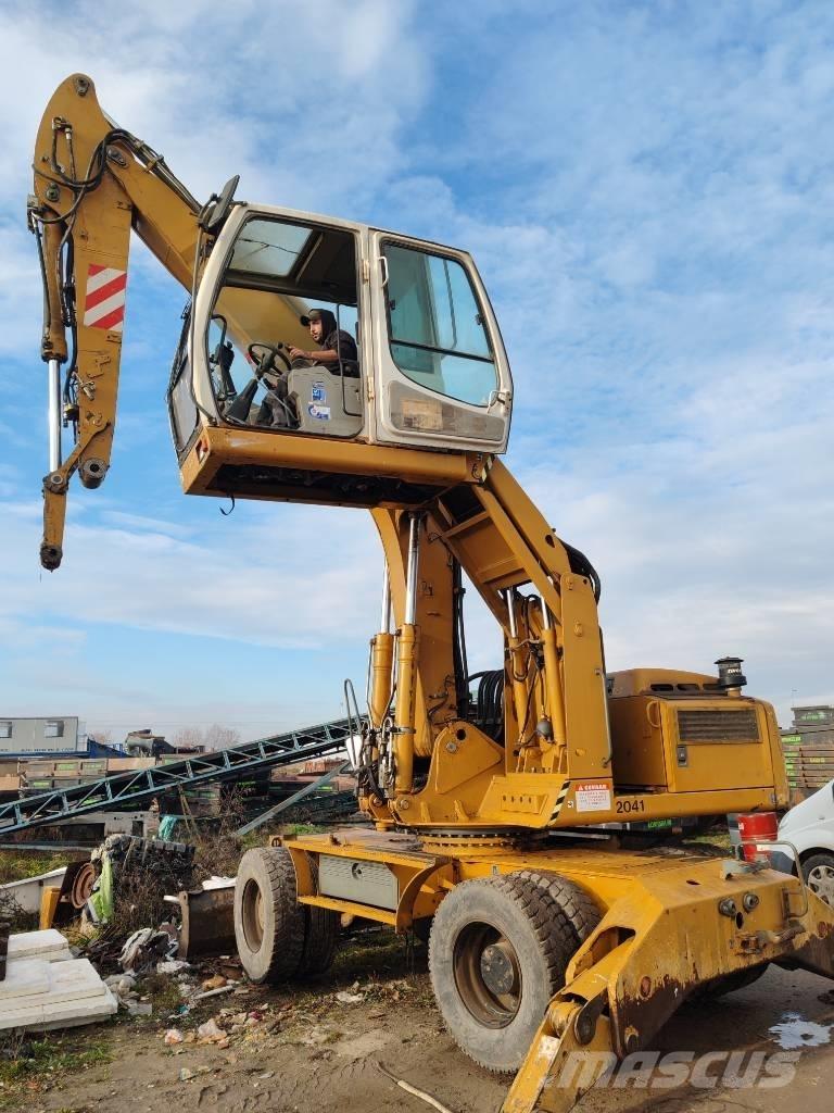 Liebherr 904C 폐기물/산업 처리기