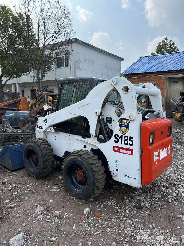 Bobcat S 185  스키드로더