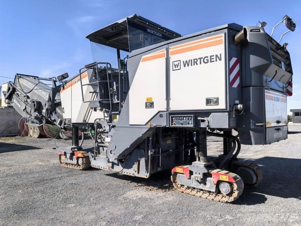 Wirtgen W200F 아스팔트 콜드 밀링 기계