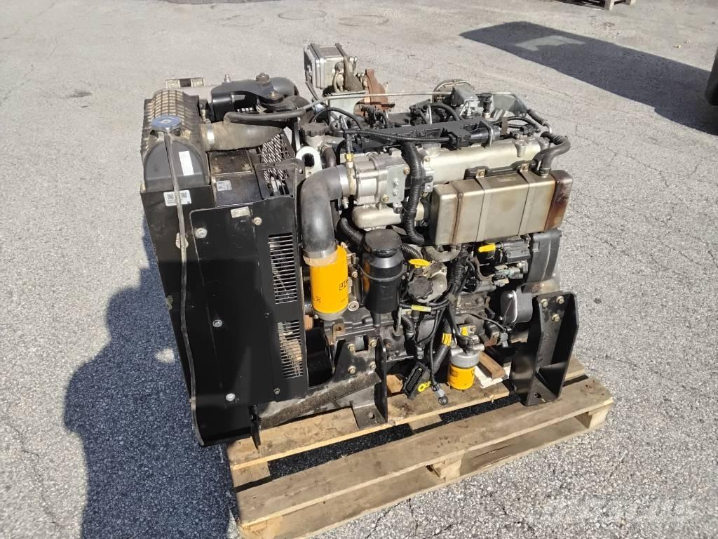 JCB 444TA4i-81 엔진
