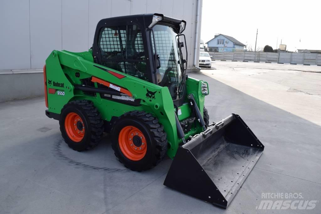 Bobcat S 550  스키드로더