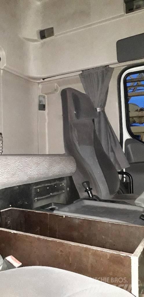 Renault HR 400 CDI 트랙터 유닛