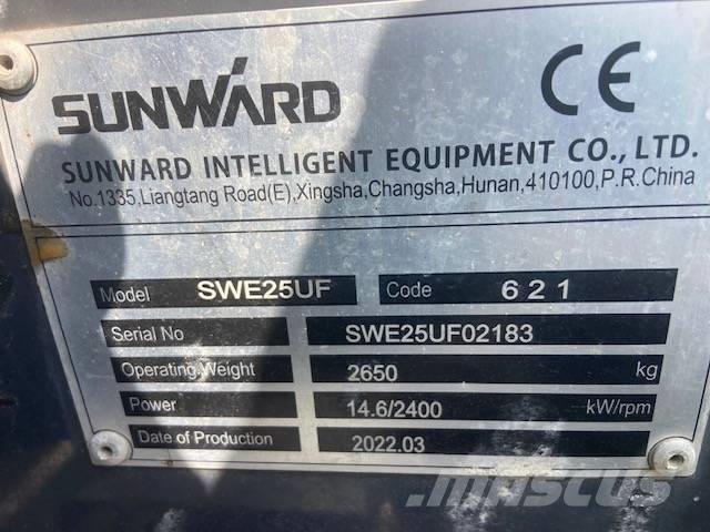 Sunward SWE 25 UF 소형 굴삭기 7톤 미만