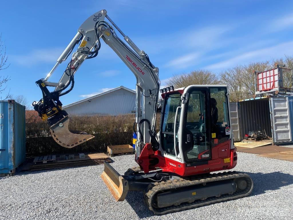 Takeuchi TB 260 소형 굴삭기 7톤 미만