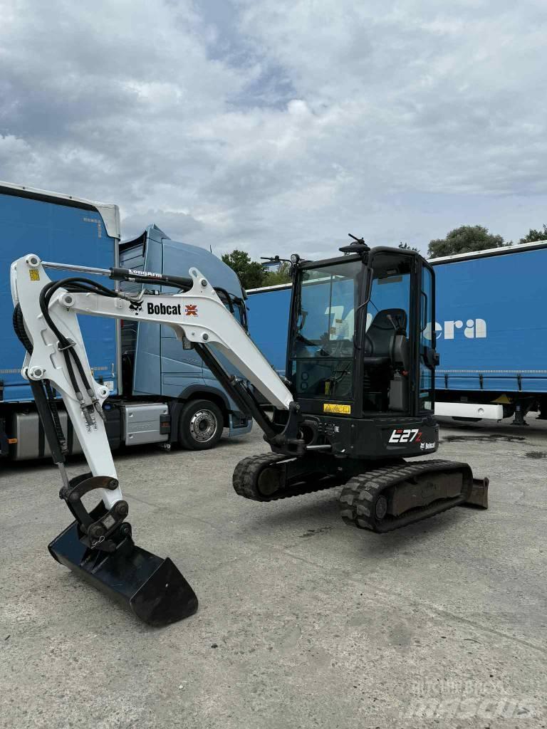 Bobcat E 27z 소형 굴삭기 7톤 미만