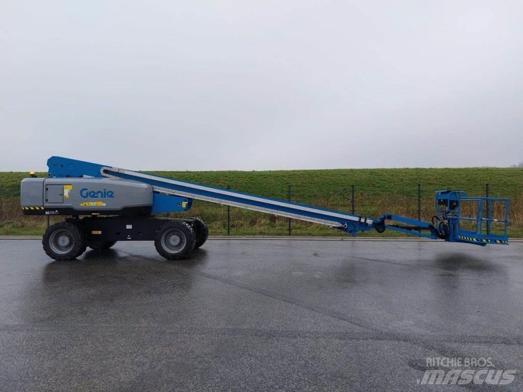 Genie S 85 XC 견인식 전동이동 리프트