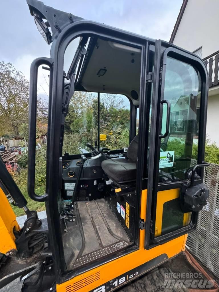 JCB 19 C-1 소형 굴삭기 7톤 미만