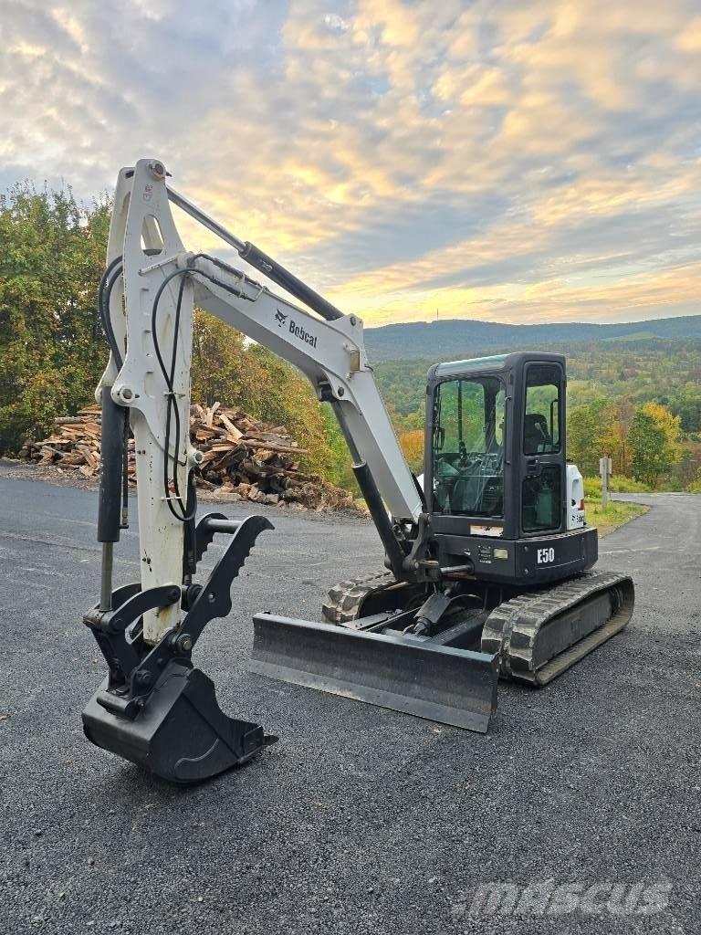 Bobcat E50 소형 굴삭기 7톤 미만