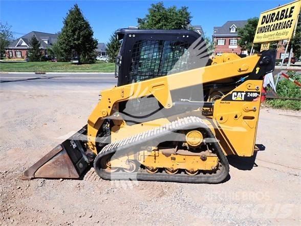 CAT 249D  스키드로더